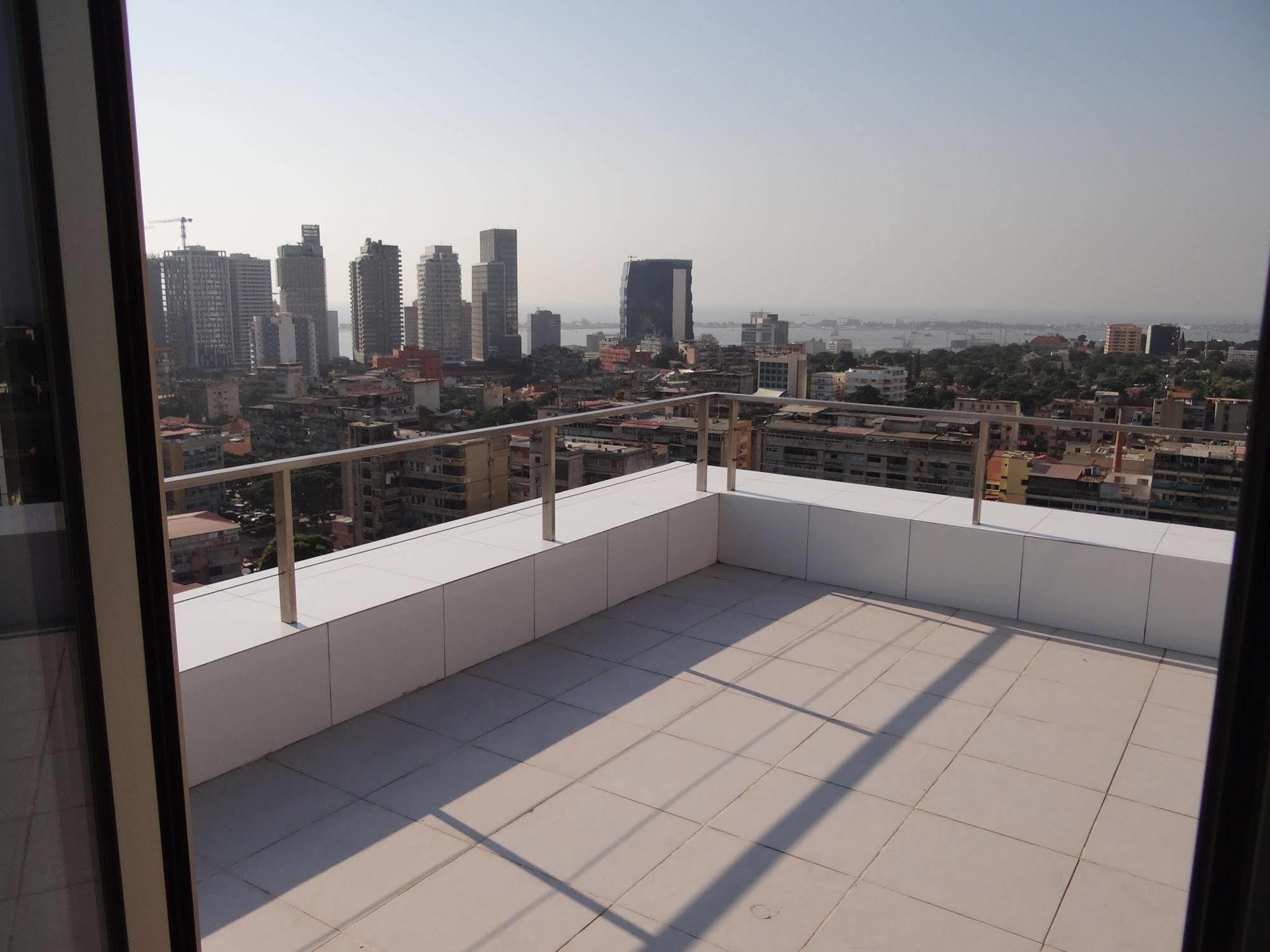 Rk Suite Hotel Луанда  Экстерьер фото