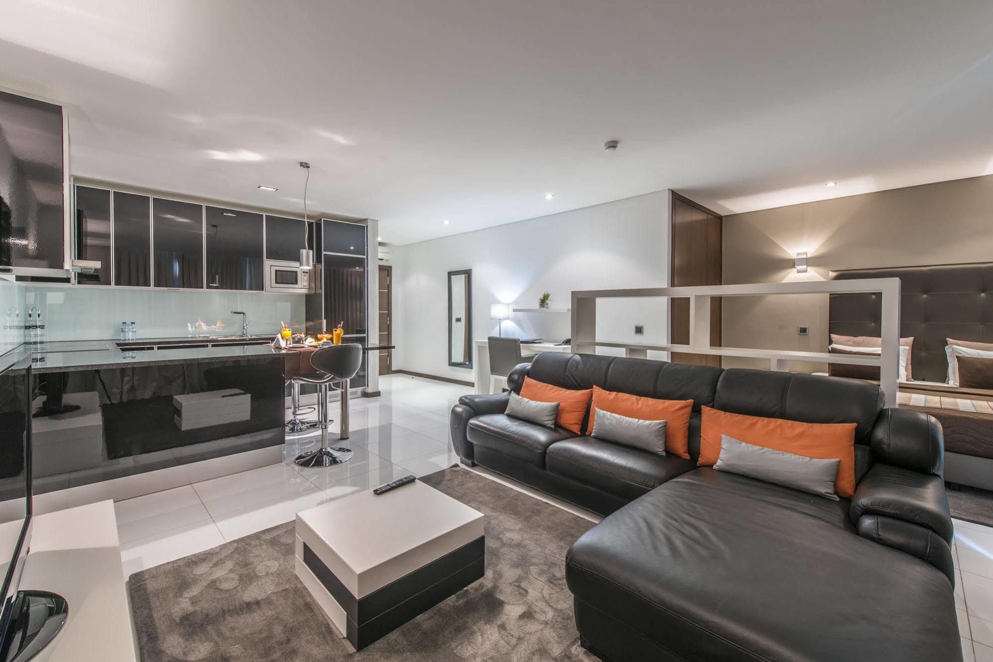 Rk Suite Hotel Луанда  Экстерьер фото